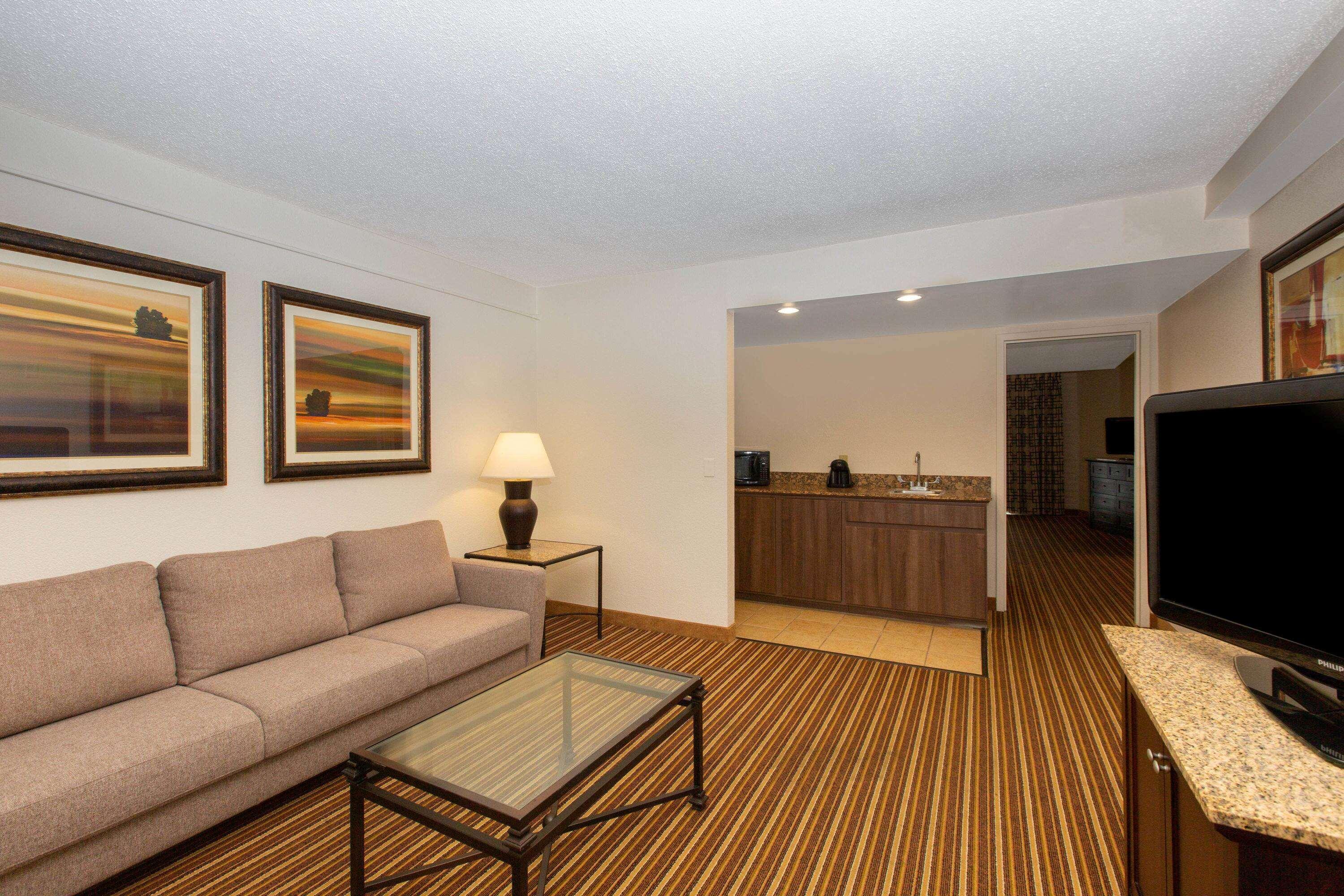 Aksarben Suites Trademark Collection By Wyndham Ομάχα Εξωτερικό φωτογραφία