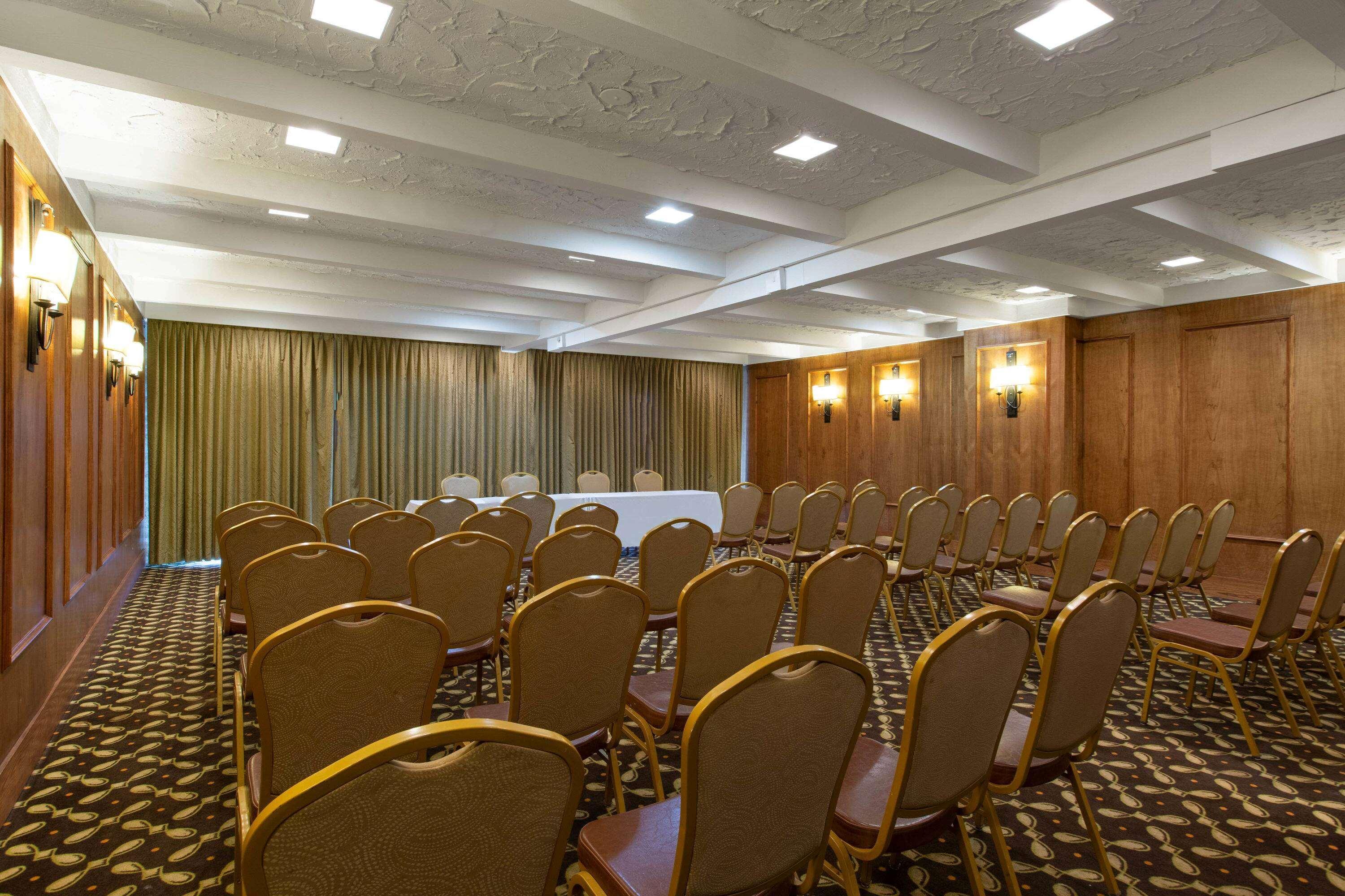 Aksarben Suites Trademark Collection By Wyndham Ομάχα Εξωτερικό φωτογραφία
